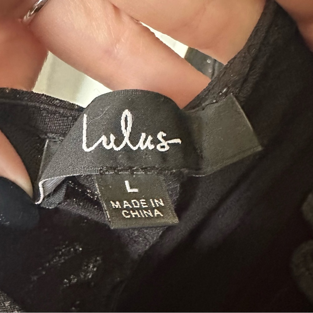 Lulu’s - Glamorous in Glitter Black long sleeve backless maxi dress - Picture 7 of 7